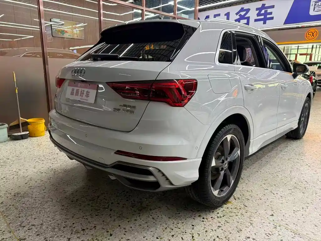Audi Q3 2022