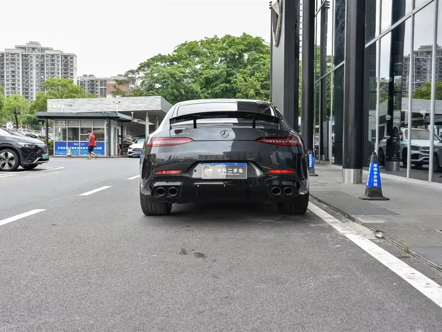 Mercedes-Benz AMG GT 2025