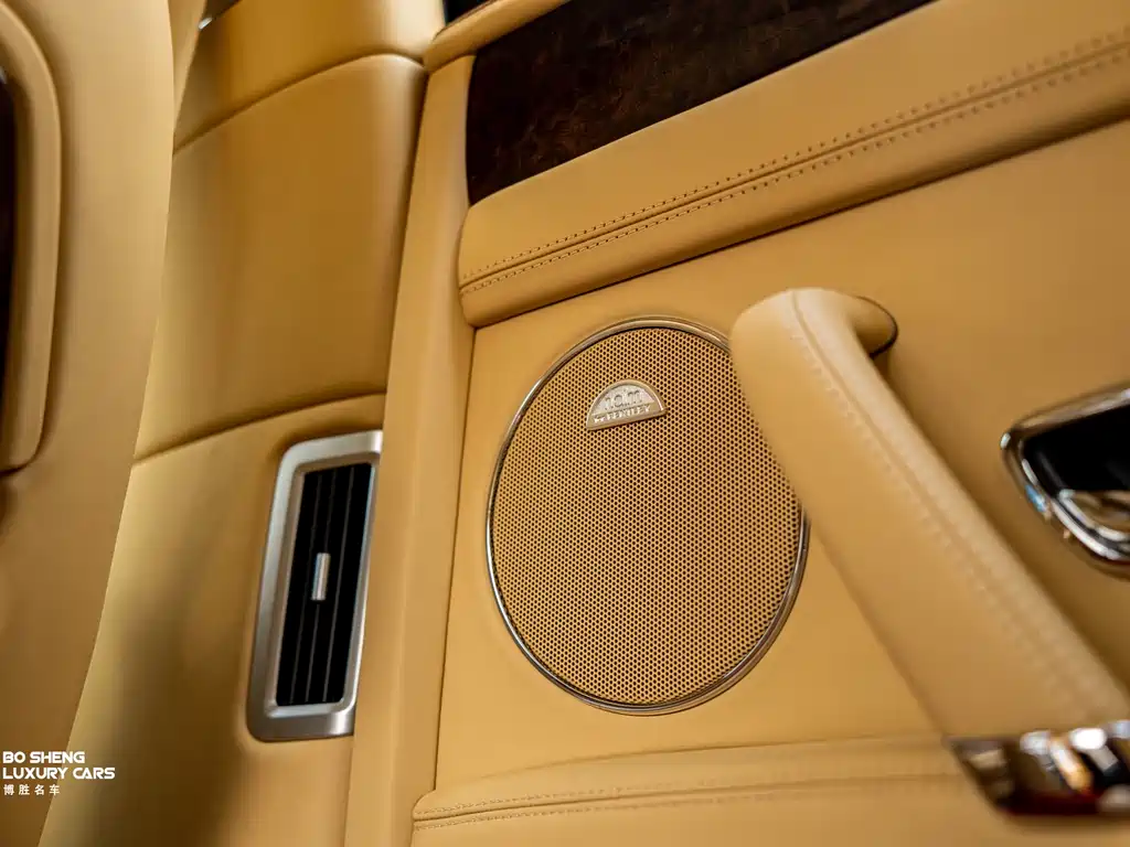 Bentley Flying Spur 2016 — фото 48
