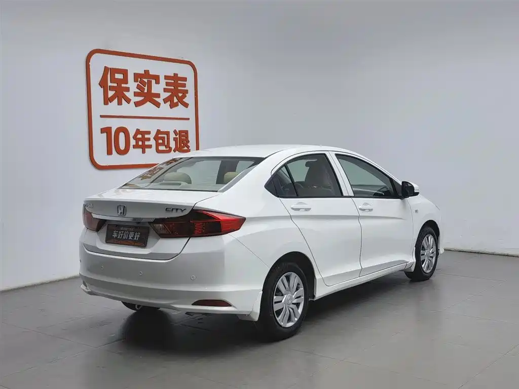 Honda City 2016 — фото 2