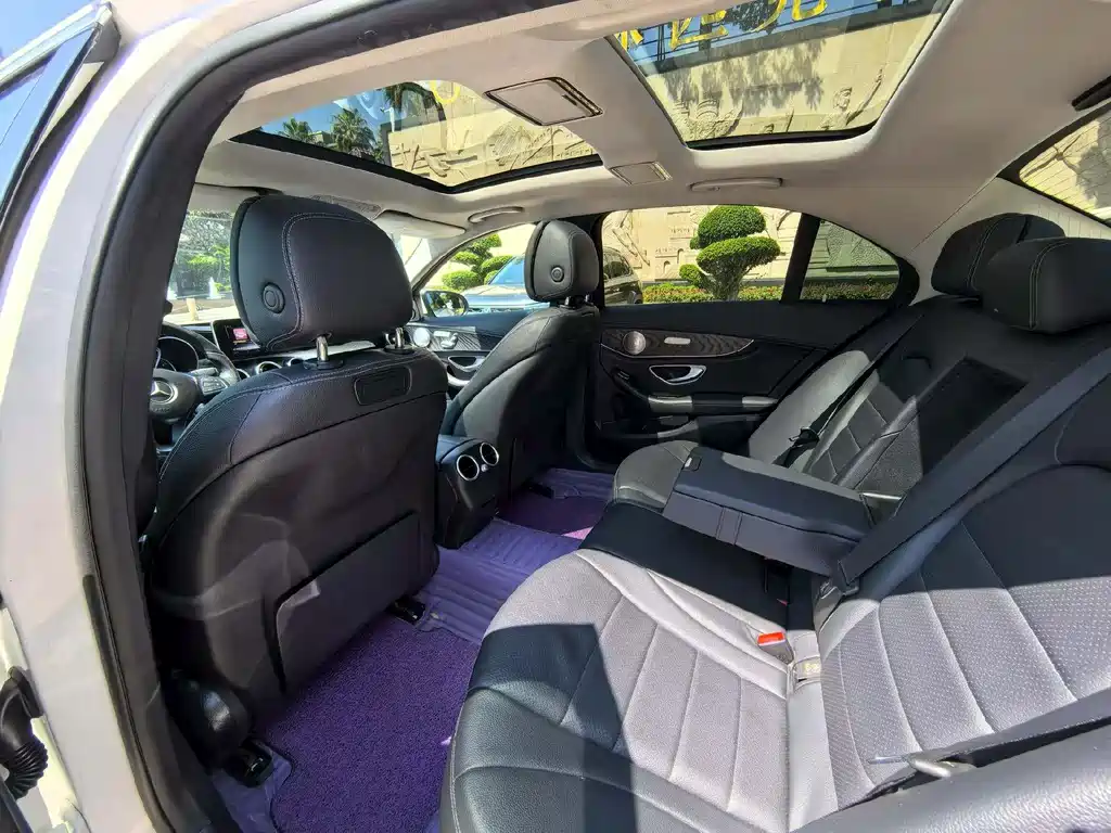 Mercedes-Benz C-Class 2018