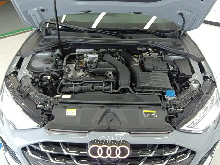 Audi A3 2025 — фото 10