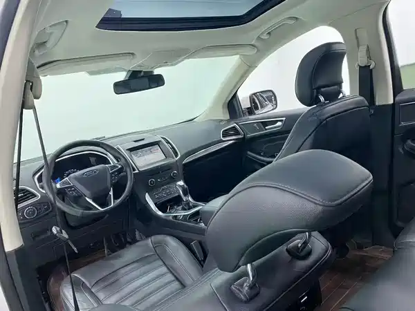 Ford Edge 2019