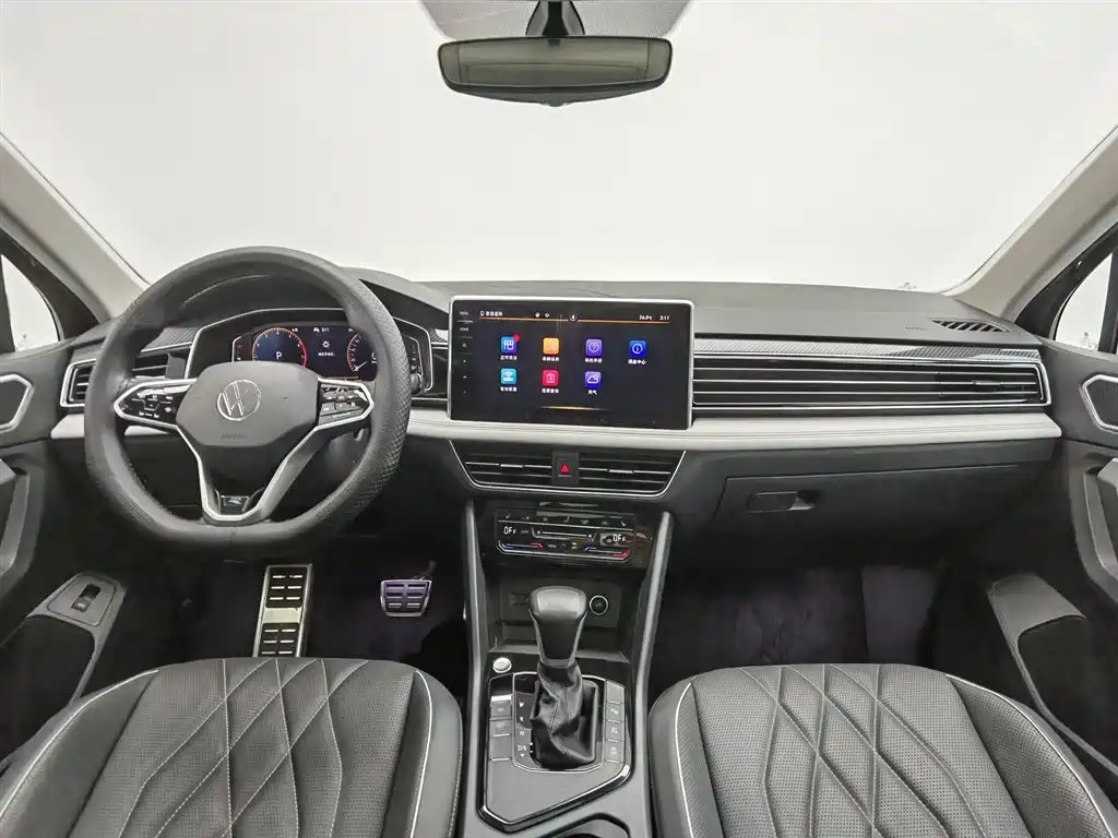 Volkswagen Tiguan L 2022