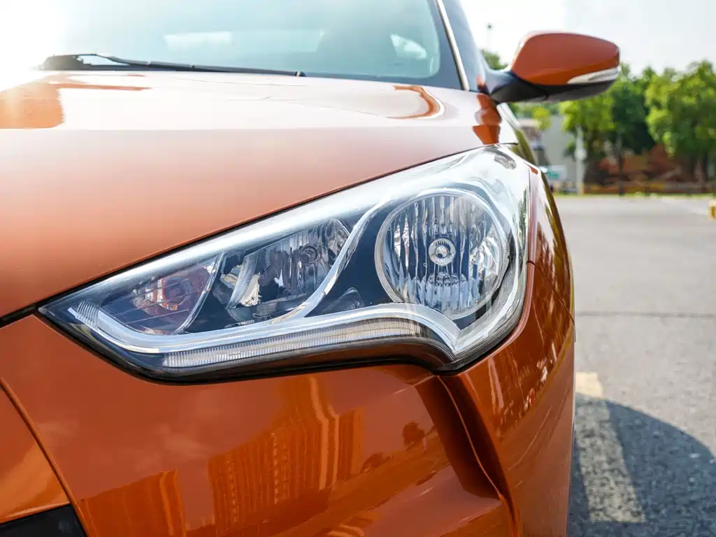 Hyundai Veloster 2015 — фото 9