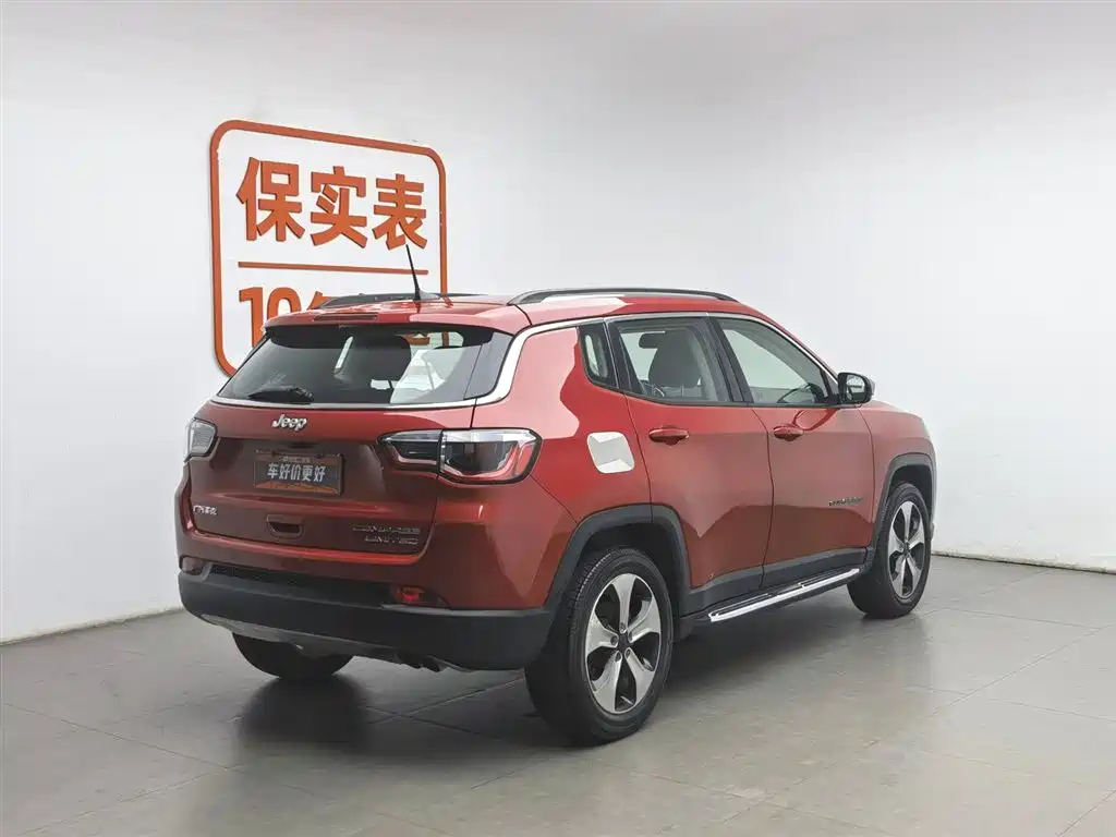 Jeep Compass 2018 — фото 2