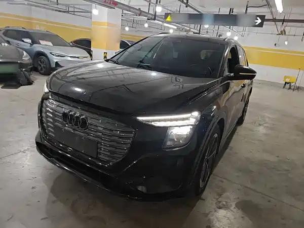 Audi Q5 E-Tron 2023