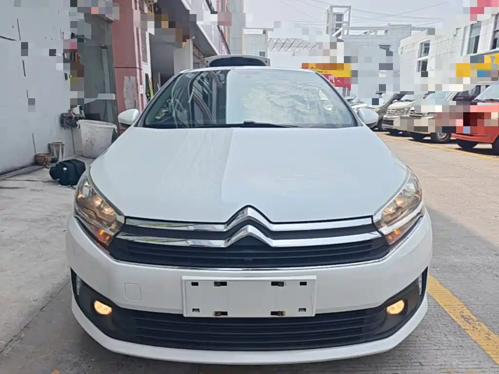 Citroën C4 Sega 2018 — фото 3