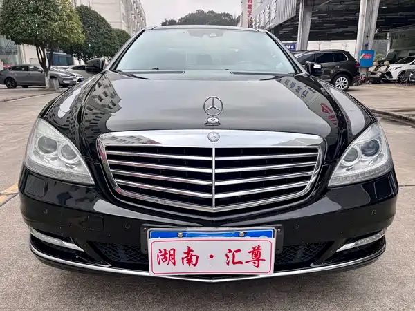 Mercedes-Benz S-Class 2013