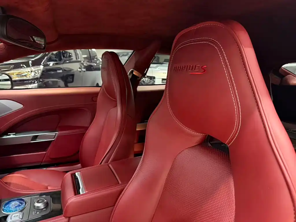 Aston Martin Rapide 2014 — фото 14