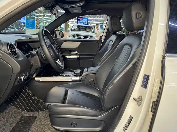 Mercedes-Benz GLB 2020