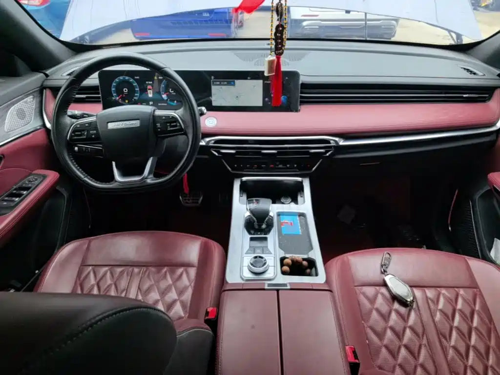 Jetour X70 PLUS 2024 — фото 10