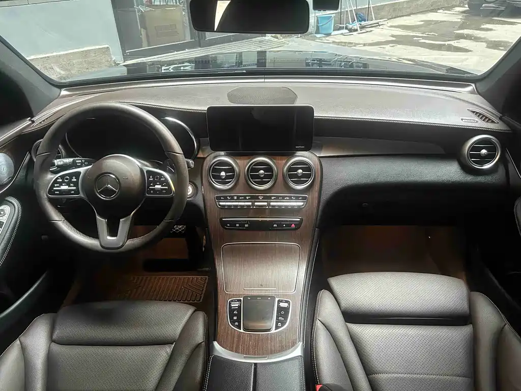 Mercedes-Benz GLC 2020