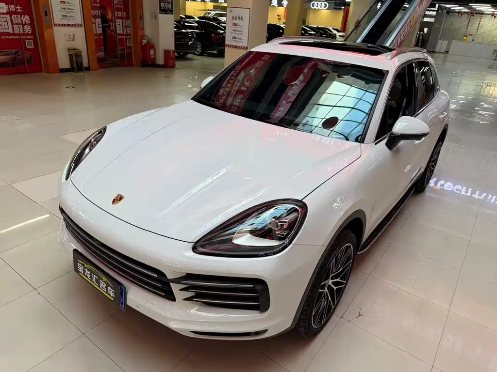 Porsche Cayenne 2018 — фото 9