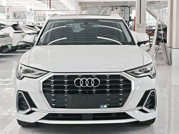 Audi Q3 2023