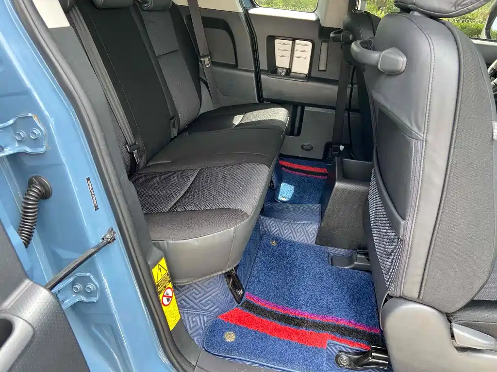 Toyota FJ Cruiser 2020 — фото 14