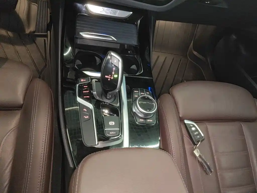 BMW X3 2020 — фото 14