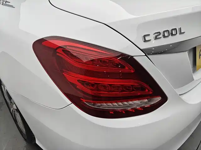 Mercedes-Benz C-Class 2017 — фото 16