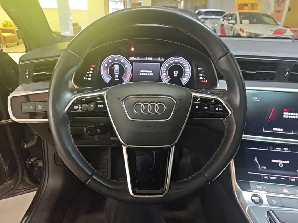 Audi A6L 2023 — фото 11