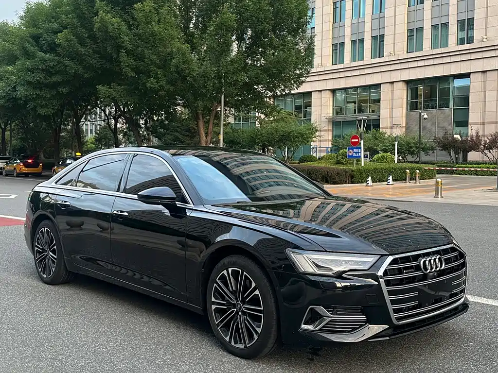 Audi A6L 2024 — фото 3