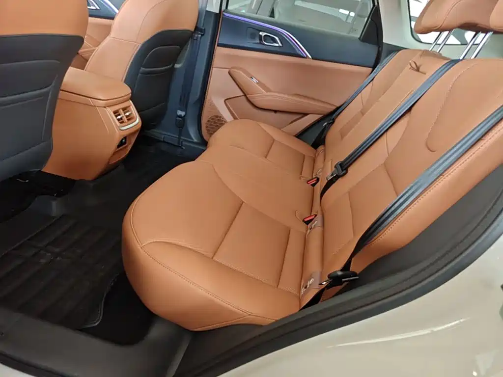 Haval Xiaolong MAX 2025 — фото 17