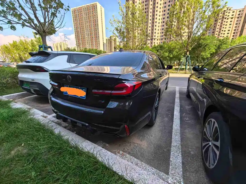 BMW 5 Series 2022