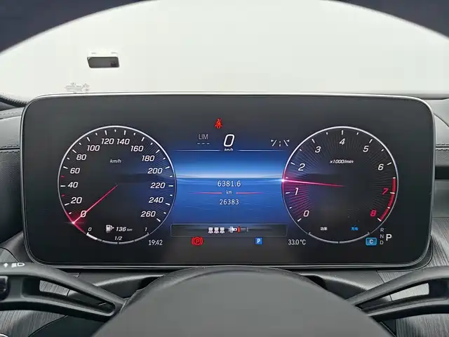 Mercedes-Benz C-Class 2022
