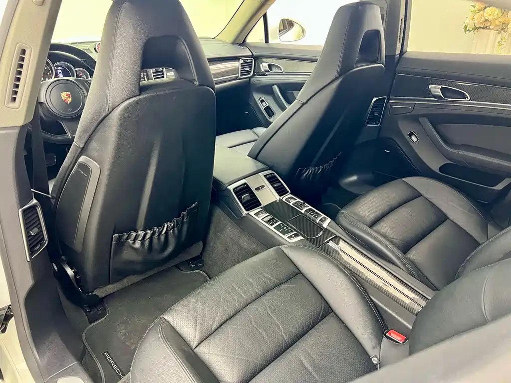 Porsche Panamera 2015 — фото 19