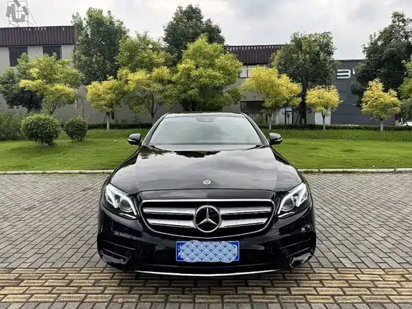 Mercedes-Benz E-Class 2018