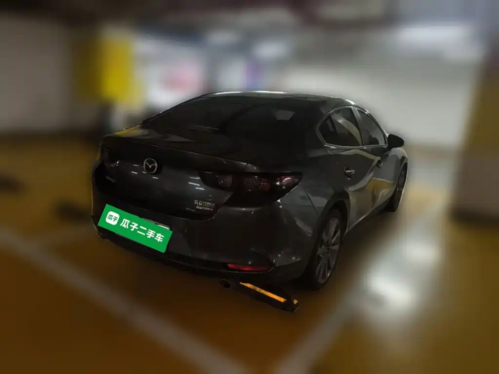 Mazda 3 Axela 2020