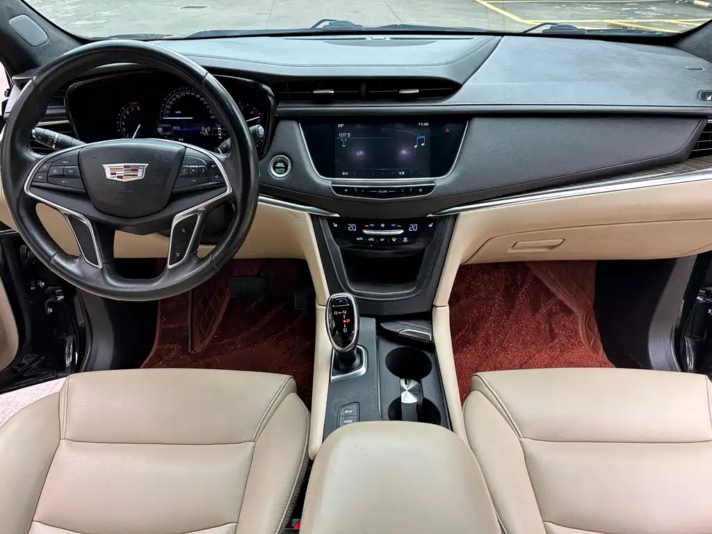 Cadillac XT5 2016 — фото 8