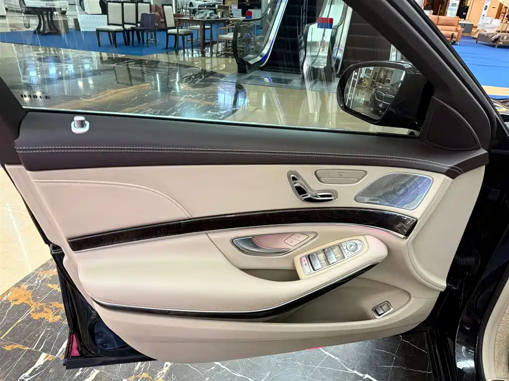 Mercedes-Benz S-Class 2015 — фото 24