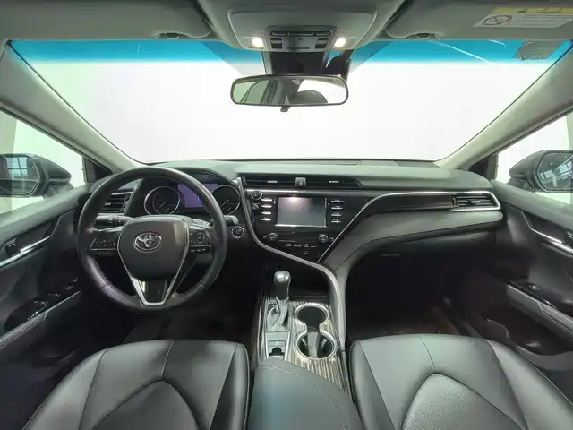 Toyota Camry 2018