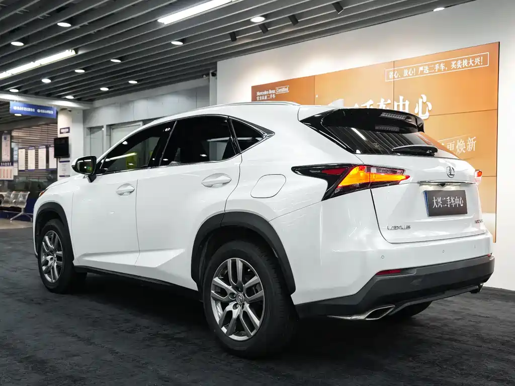 Lexus NX 2016