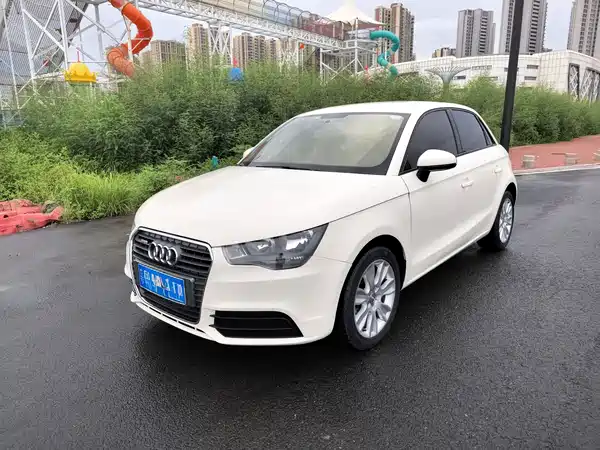 Audi A1 2015