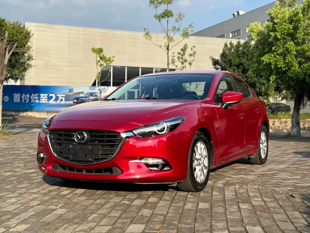 Mazda 3 Axela 2019