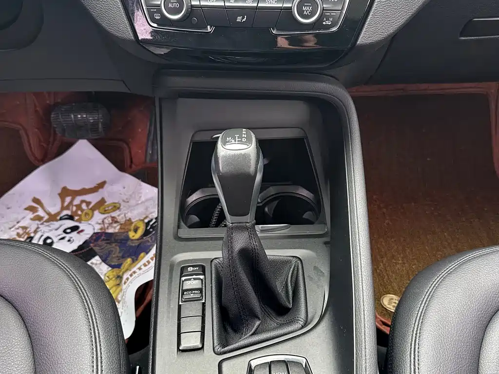 BMW X1 2017 — фото 15