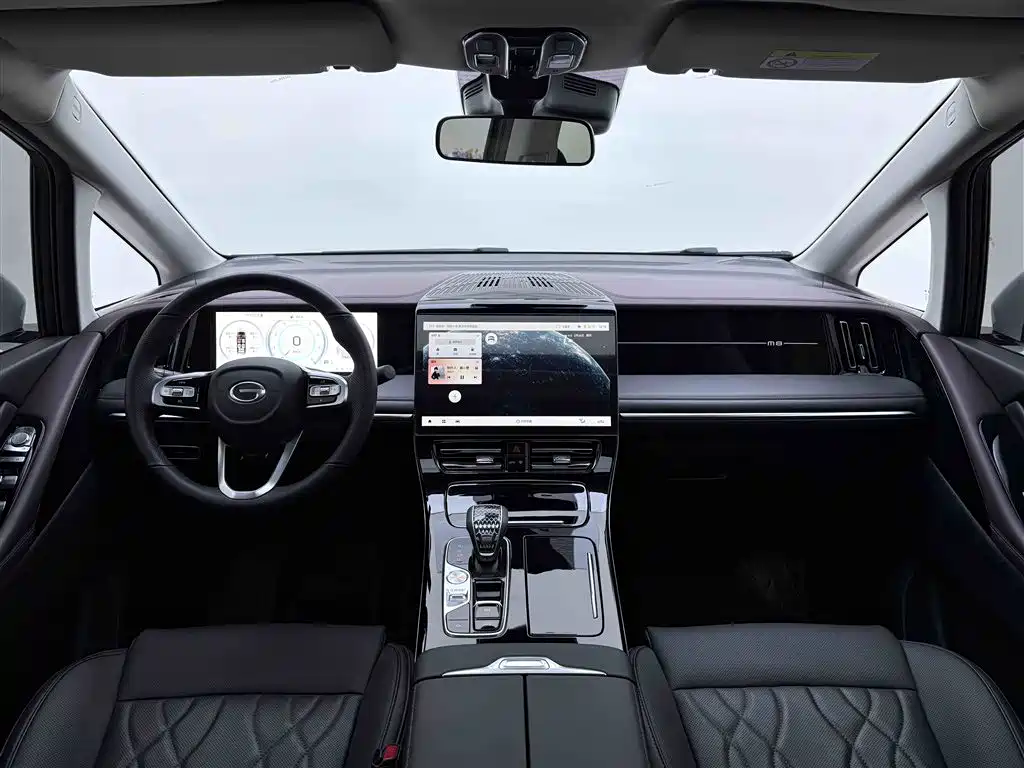 GAC Motor Trumpchi M8 2025 — фото 13