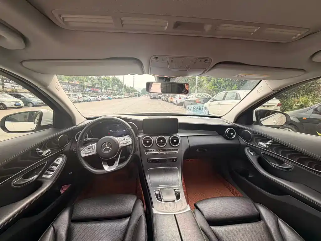 Mercedes-Benz C-Class 2020