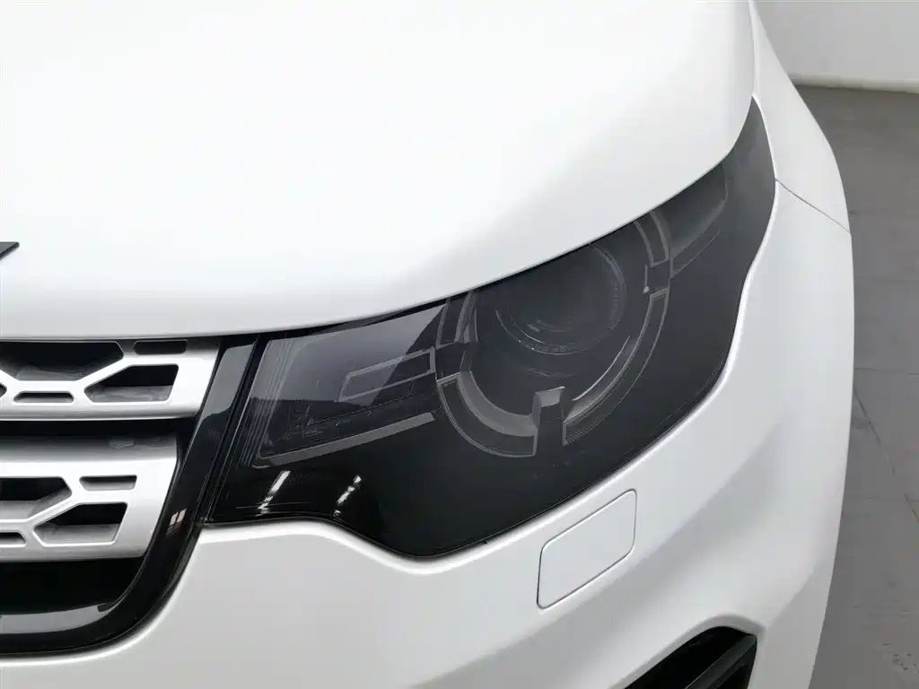 Land Rover Discovery Sport 2018 — фото 7