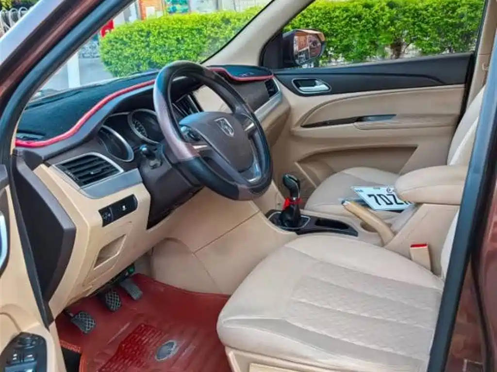 Baojun 730 2016