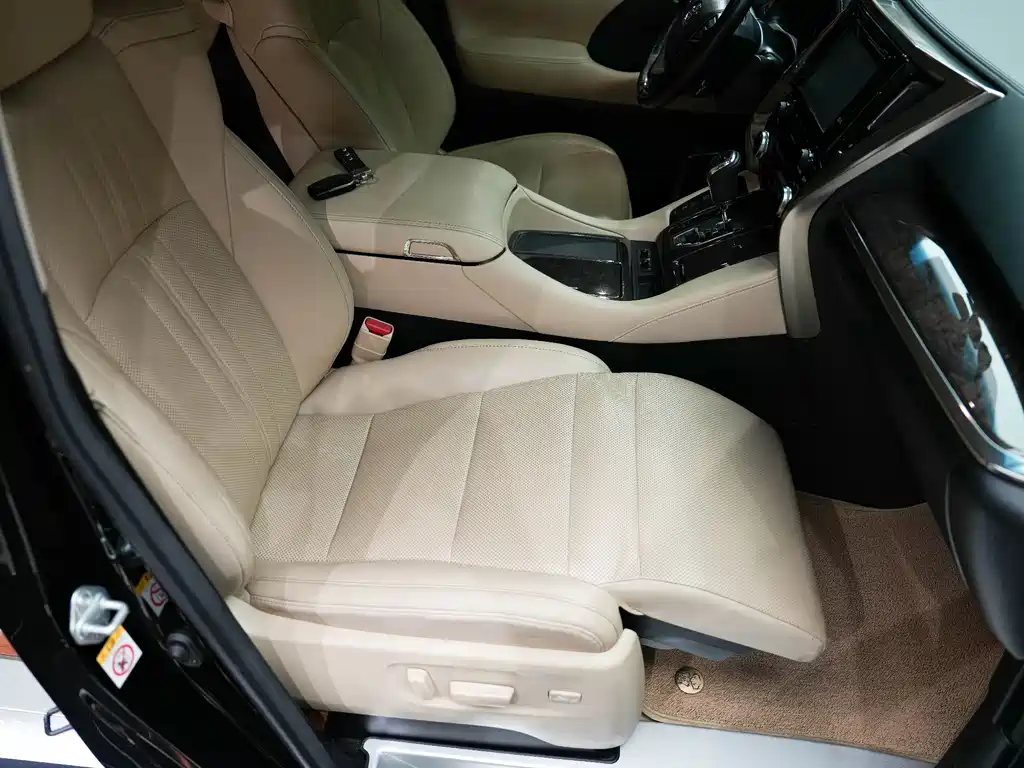 Toyota Alphard 2019 — фото 10