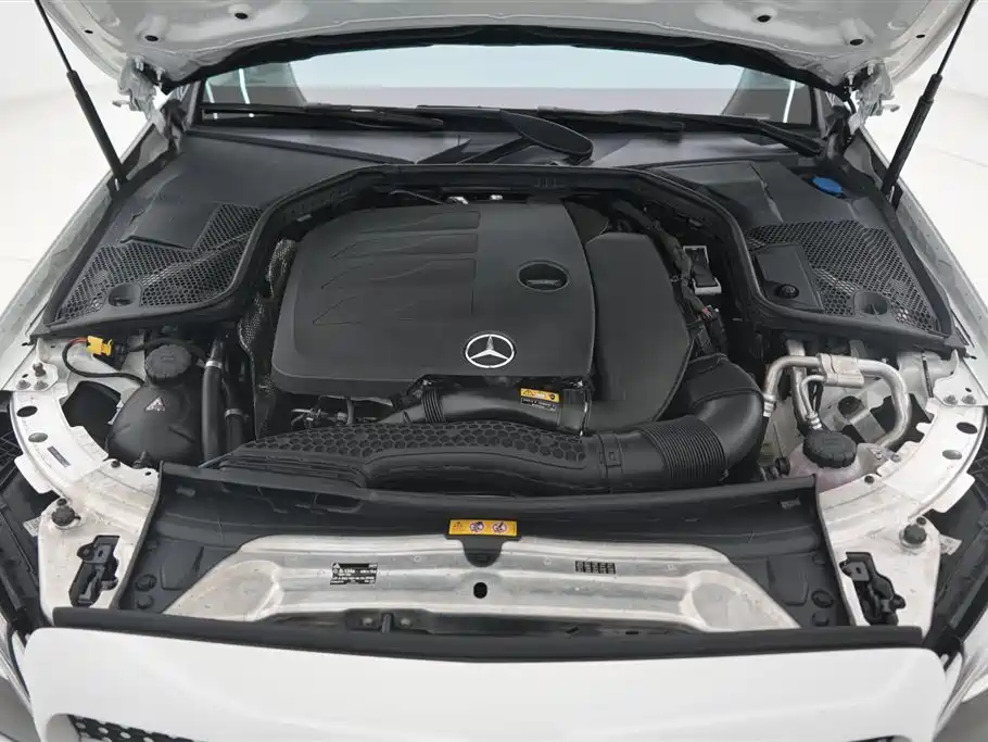 Mercedes-Benz C-Class 2019 — фото 9