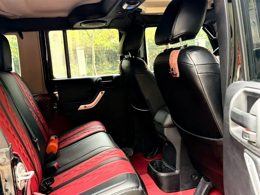 Jeep Wrangler 2015