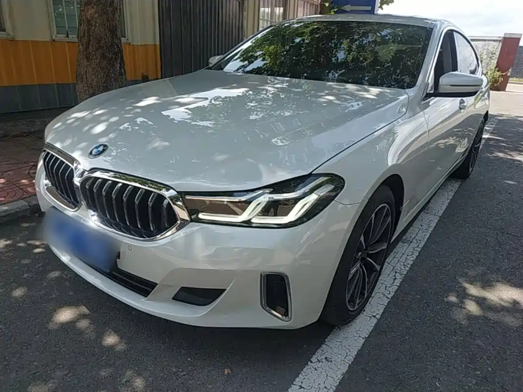 BMW 6 Series GT 2022 — фото 2