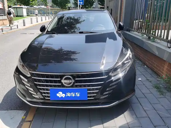Nissan Teana 2024