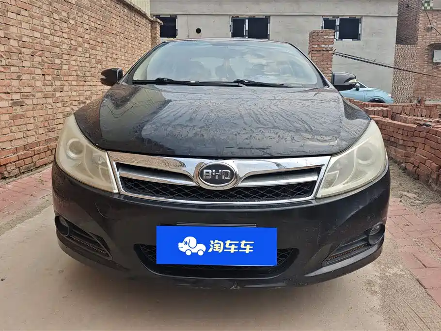 BYD Surui 2012