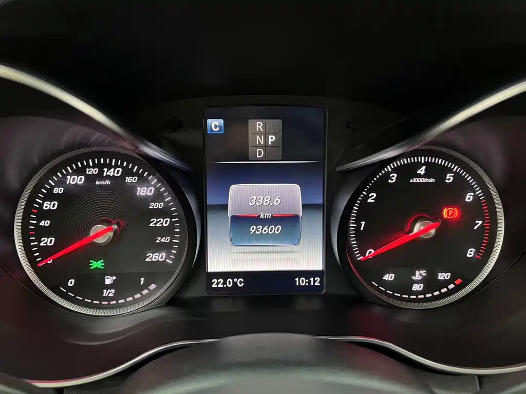 Mercedes-Benz C-Class 2018 — фото 27