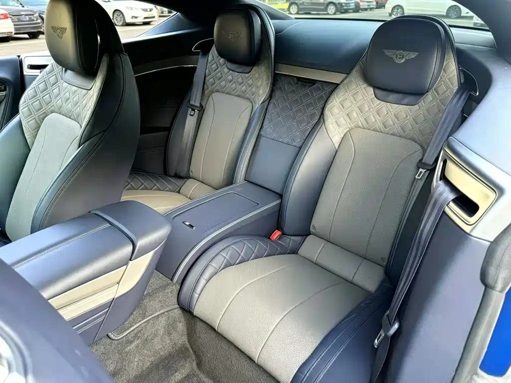 Bentley Continental 2020