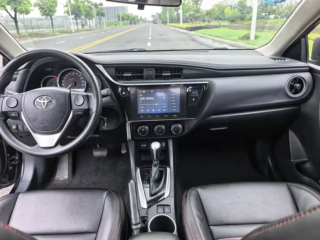 Toyota Levin 2017 — фото 10